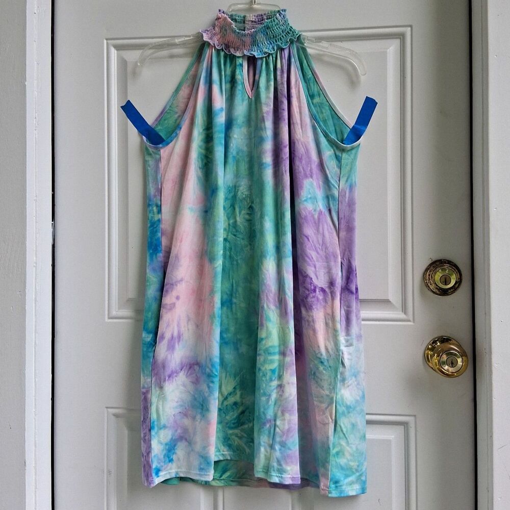 258 Medium Dress Perfect Peach Smocked Turtleneck Tie Dye Pink Green